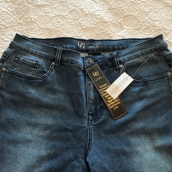 NWT DG2 5-pocket blue jeans with beaded tuxedo stripe—virtual stretch (16P) - Picture 7 of 16